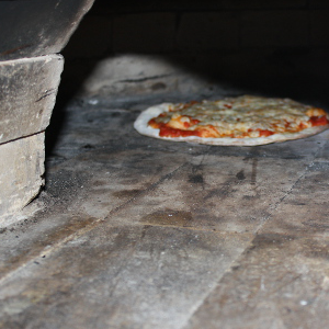 Pizzas au feu de bois